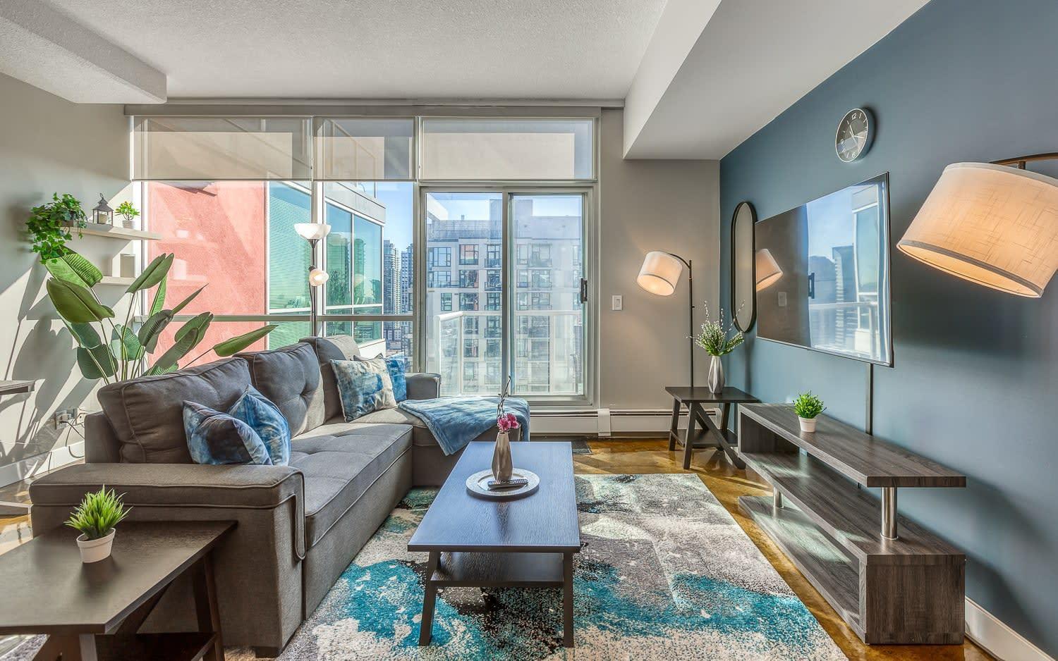 Cozy 2br With King Bed And Views Calgary