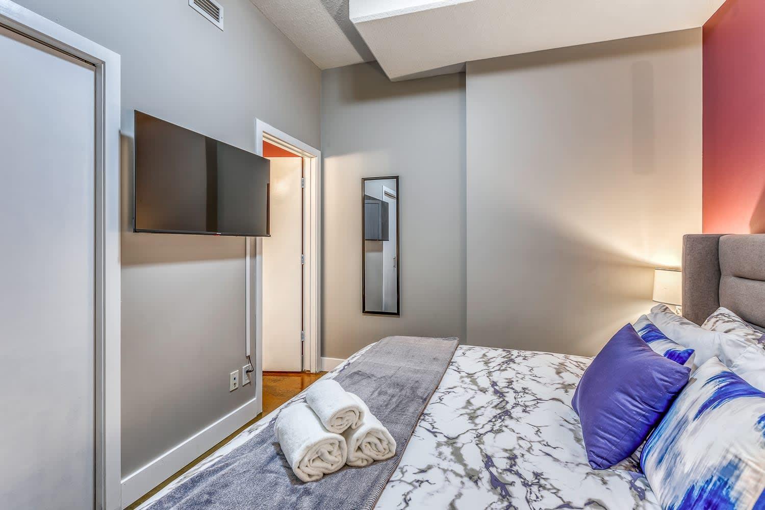 Cozy 2br With King Bed And Views * Calgary